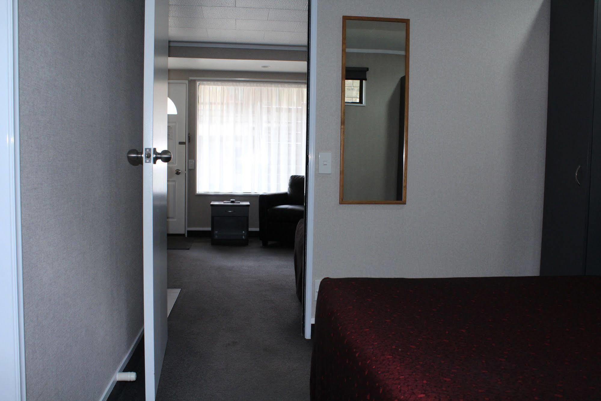 Rose City Motel Palmerston North Bagian luar foto