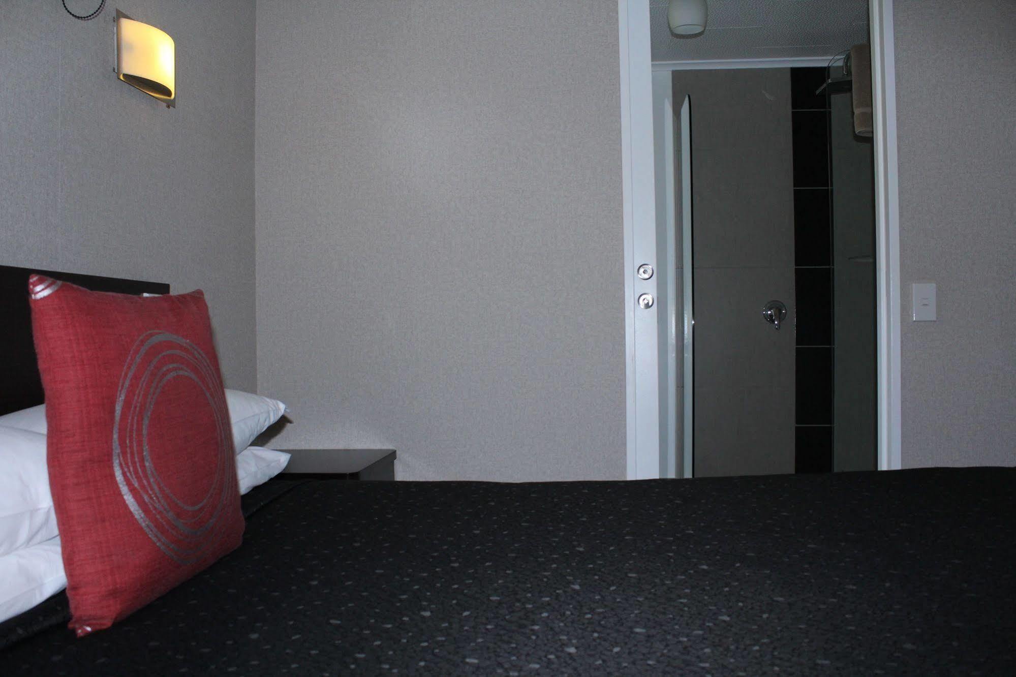 Rose City Motel Palmerston North Bagian luar foto